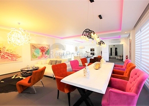 Luxury 4+1 villa with new furniture in a modern style 