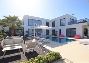 Luxury 4+1 villa with new furniture in a modern style 