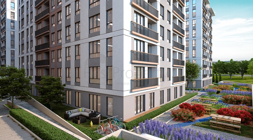 A project under construction on the shores of the Marmara Sea