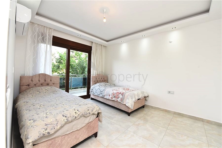 Duplex apartment 4+1 in Kestel