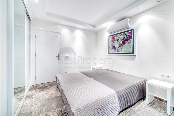 Spacious 3+1 apartment in Cikcilli district