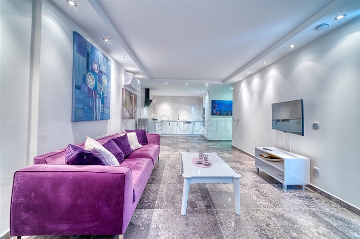 Spacious 3+1 apartment in Cikcilli district