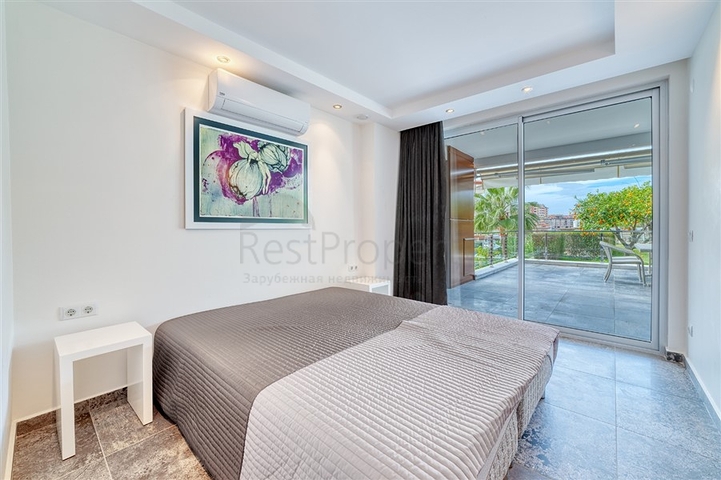 Spacious 3+1 apartment in Cikcilli district