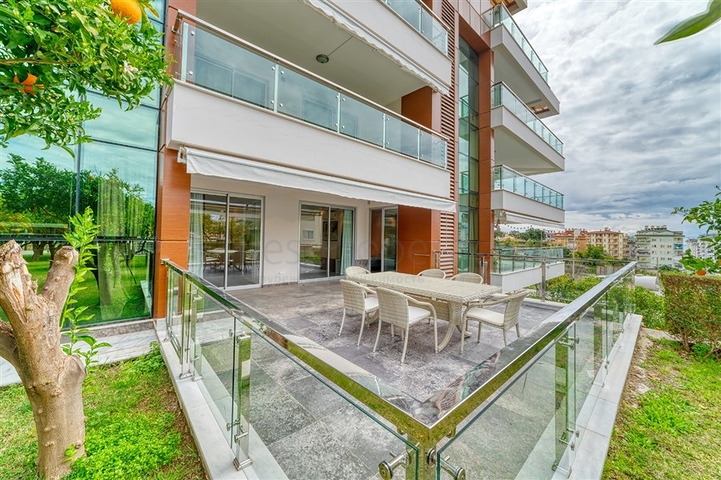 Spacious 3+1 apartment in Cikcilli district