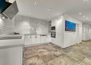 Spacious 3+1 apartment in Cikcilli district