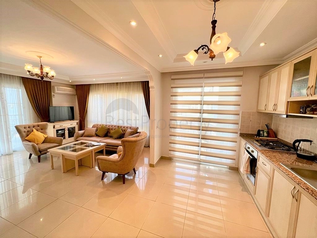 Apartment in an area open for residence permit, 250 meters from the sea 