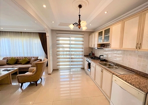 Apartment in an area open for residence permit, 250 meters from the sea 