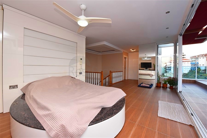 A penthouse in the Cikcilli area with the possibility of obtaining Turkish citizenship