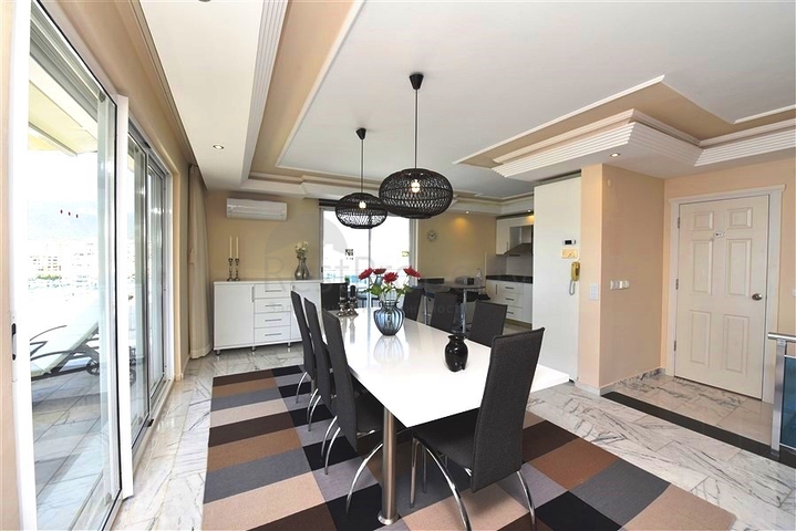 Rare on the market - Amazing sea view -4 bedroom Penthouse - Tosmur / Alanya 