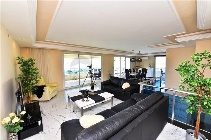 Rare on the market - Amazing sea view -4 bedroom Penthouse - Tosmur / Alanya 