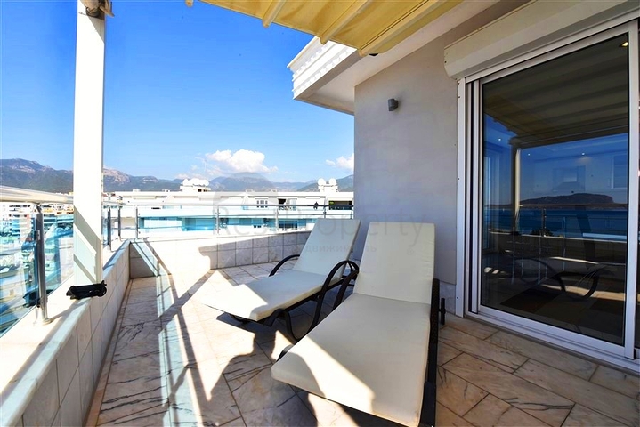 Rare on the market - Amazing sea view -4 bedroom Penthouse - Tosmur / Alanya 