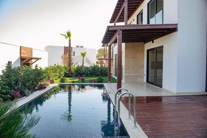 A complex of residences and villas in a picturesque location in the Gyumyushlyuk area