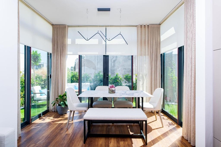 A complex of residences and villas in a picturesque location in the Gyumyushlyuk area