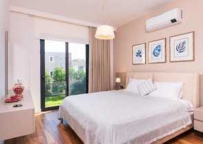 A complex of residences and villas in a picturesque location in the Gyumyushlyuk area