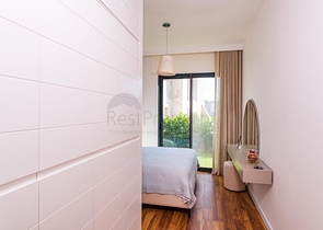 A complex of residences and villas in a picturesque location in the Gyumyushlyuk area