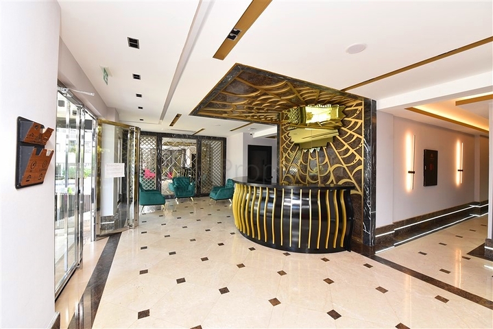 1+1 apartments in a luxury complex