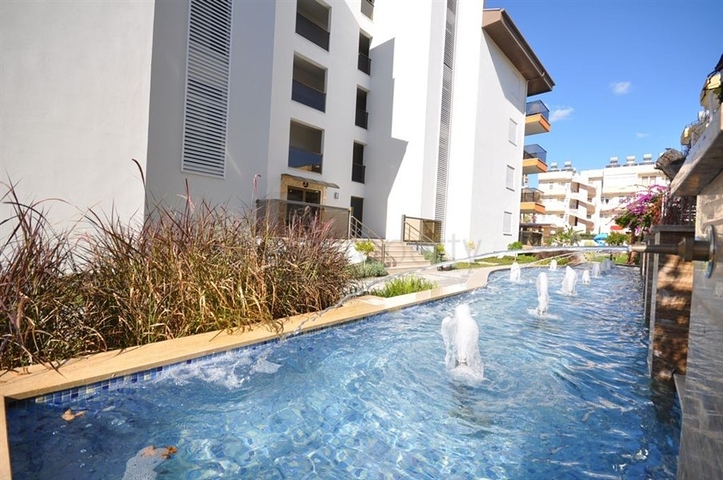 1+1 apartment in the most touristic area of Alanya - Avsallar 