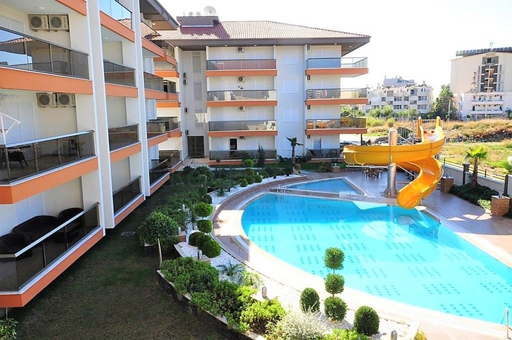 1+1 apartment in the most touristic area of Alanya - Avsallar 