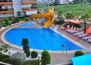 1+1 apartment in the most touristic area of Alanya - Avsallar 