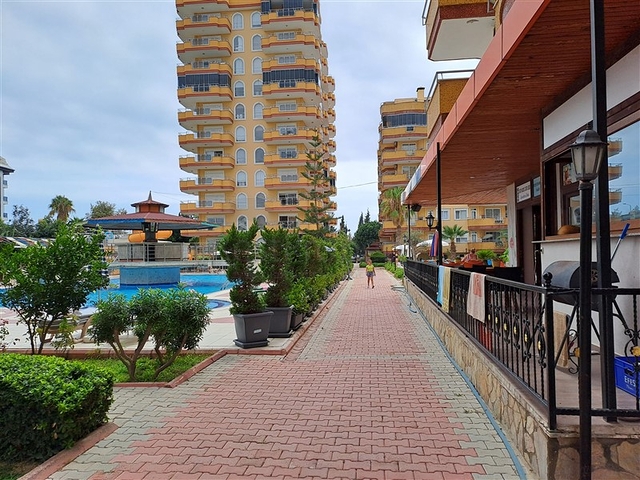 2+1 apartment in the famous Mahmutlar district