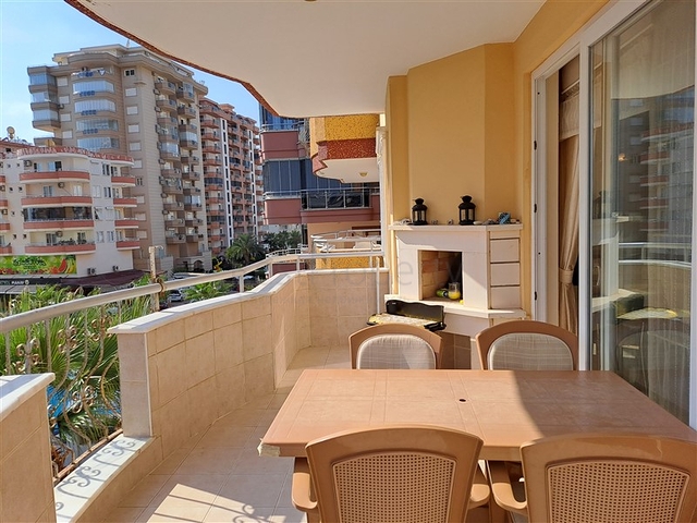 2+1 apartment in the famous Mahmutlar district