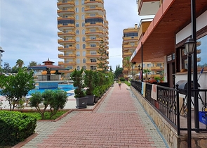 2+1 apartment in the famous Mahmutlar district
