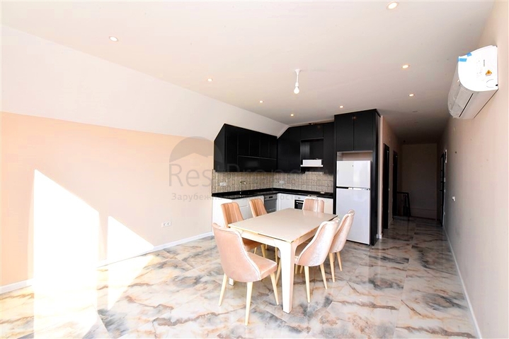 Penthouse in a new complex with sea view near Cleopatra beach