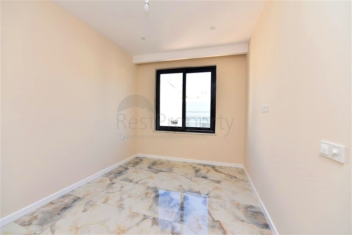 Penthouse in a new complex with sea view near Cleopatra beach