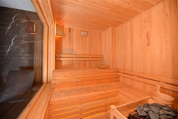 Penthouse in a new complex with sea view near Cleopatra beach