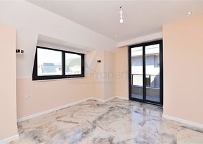 Penthouse in a new complex with sea view near Cleopatra beach