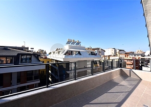 Penthouse in a new complex with sea view near Cleopatra beach