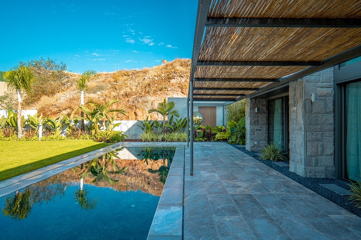 Stylish modern design villas with sea views in Yalikavak area