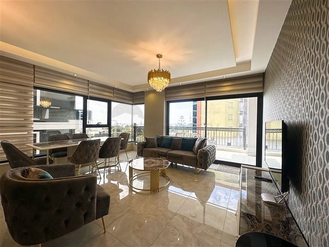 2+1 apartment in a new complex in Kargicak district