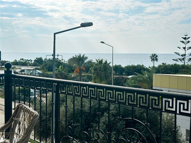 2+1 apartment in a new complex in Kargicak district