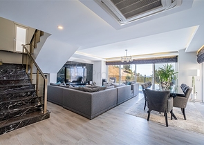 3+1 villa with panoramic view in Kargicak area