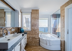 3+1 villa with panoramic view in Kargicak area