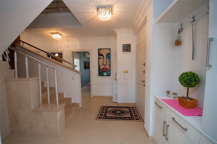 4+1 penthouse in Oba district