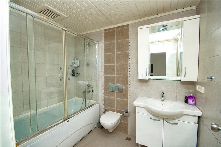 4+1 penthouse in Oba district