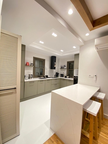 Detached 4+1 villa with sea and city views in Bordakchi Bay, Bodrum