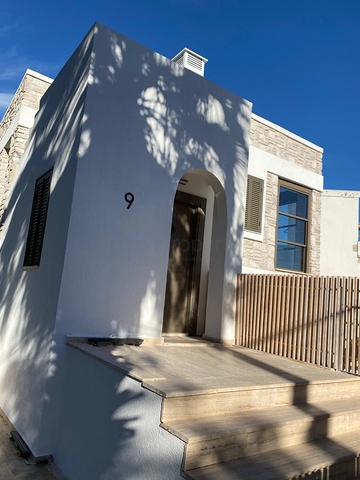 Detached 4+1 villa with sea and city views in Bordakchi Bay, Bodrum