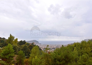 Furnished villa with panoramic views in the very center of Alanya