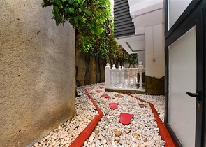 Furnished villa with panoramic views in the very center of Alanya