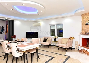 Furnished villa with panoramic views in the very center of Alanya