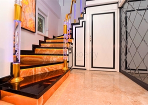 Furnished villa with panoramic views in the very center of Alanya