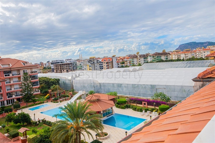 Furnished 4+1 penthouse in Oba area