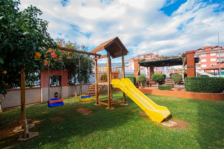 Furnished 4+1 penthouse in Oba area