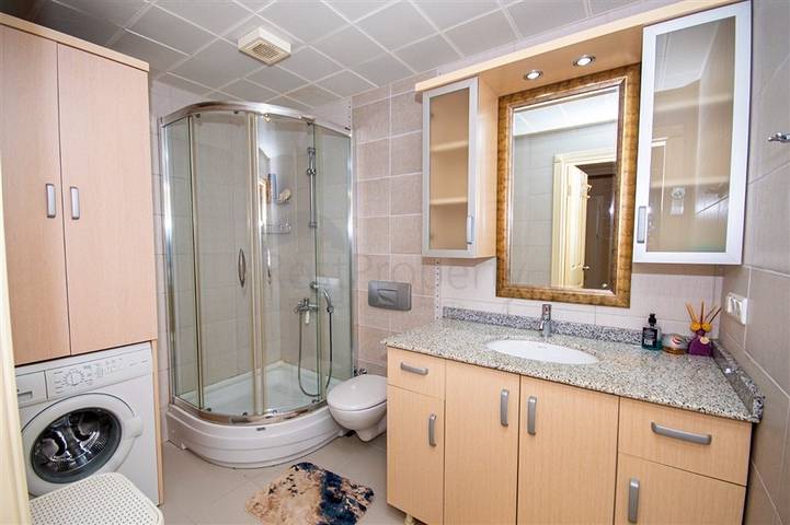 Furnished 4+1 penthouse in Oba area