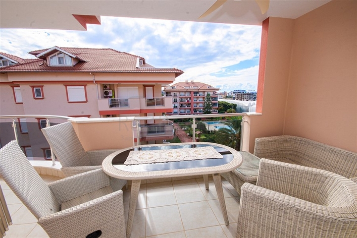 Furnished 4+1 penthouse in Oba area