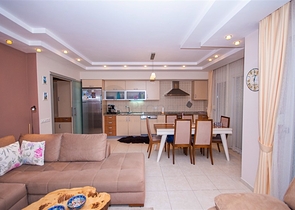 Furnished 4+1 penthouse in Oba area