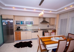 Furnished 4+1 penthouse in Oba area